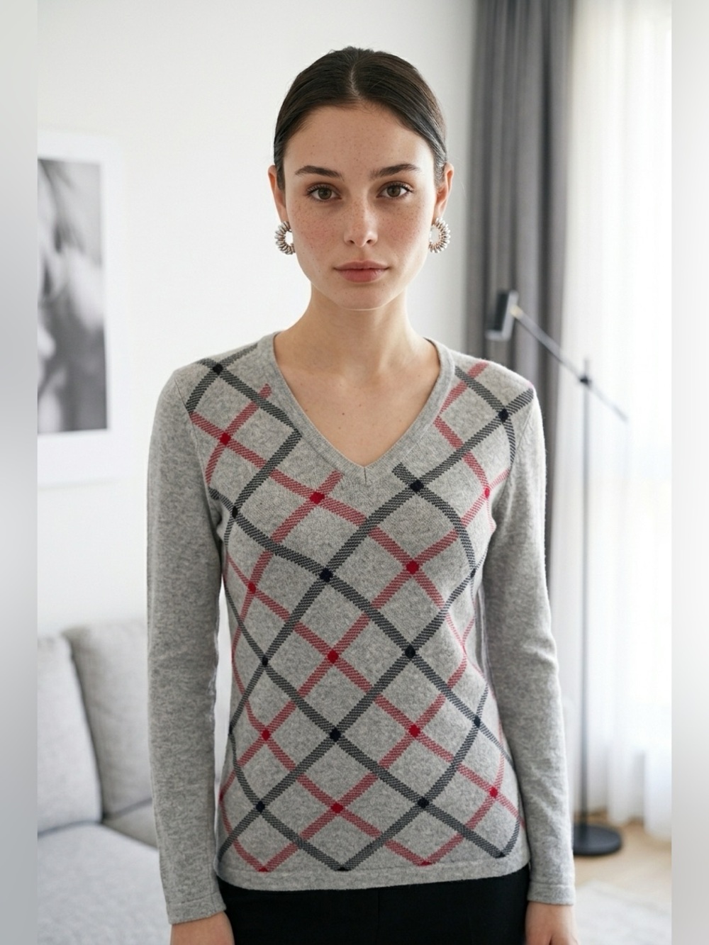 Tommy Hilfiger Argyle V-Neck Sweater Size Small